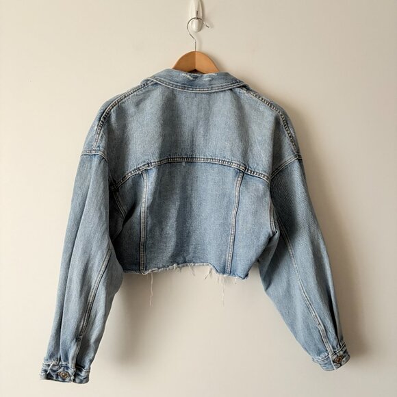 Zara Cropped Frayed Denim Jacket Light Wash Blue Size Small - Picture 5 of 6